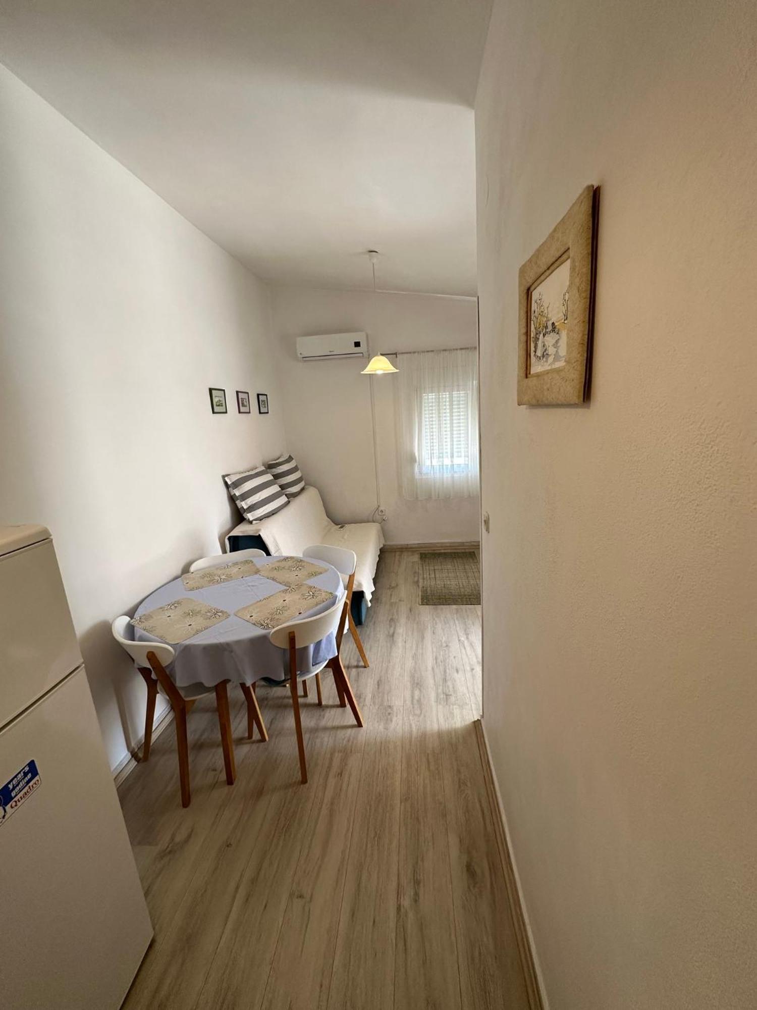 Apartmani Matovina Vir Buitenkant foto