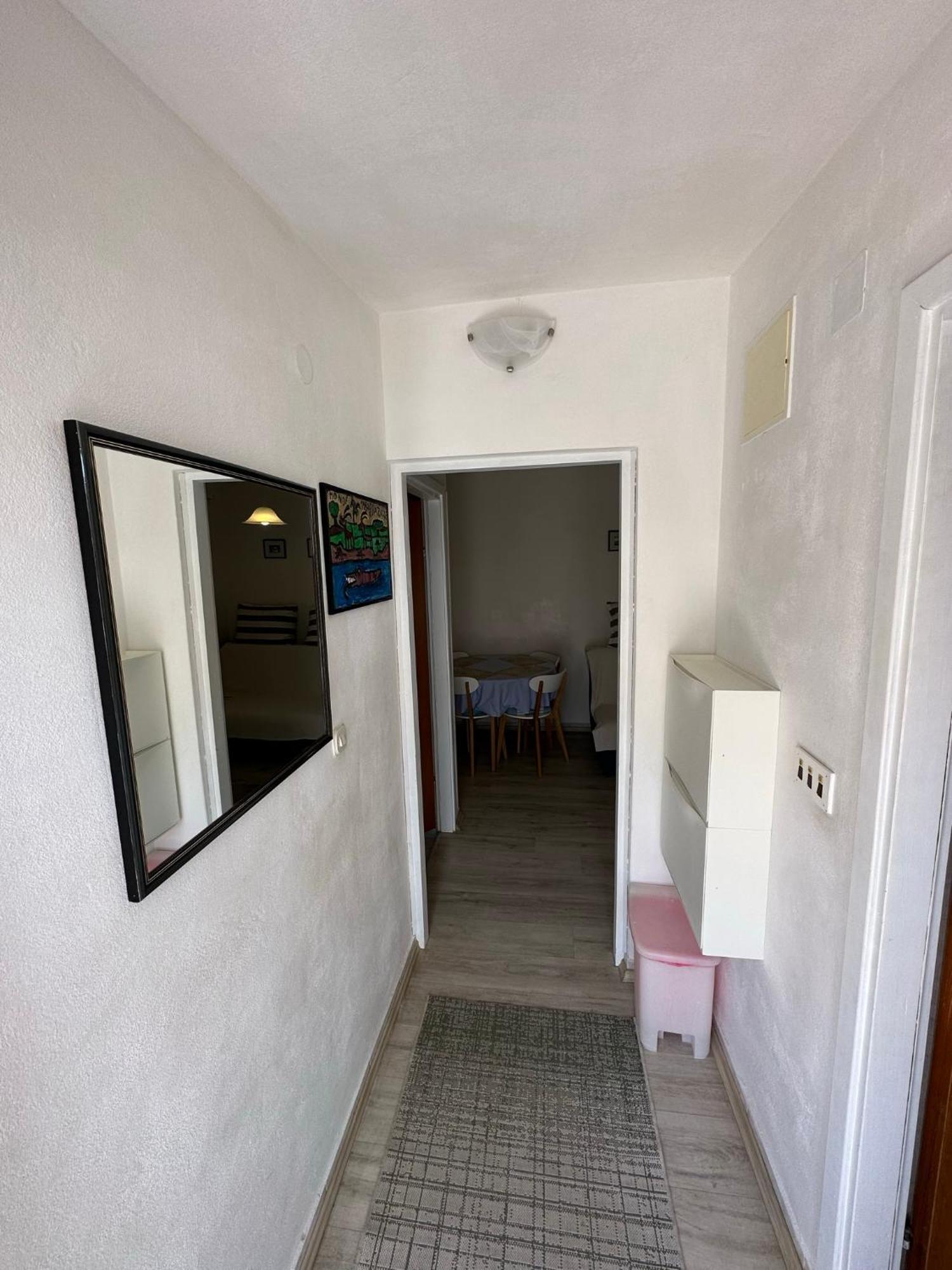 Apartmani Matovina Vir Buitenkant foto