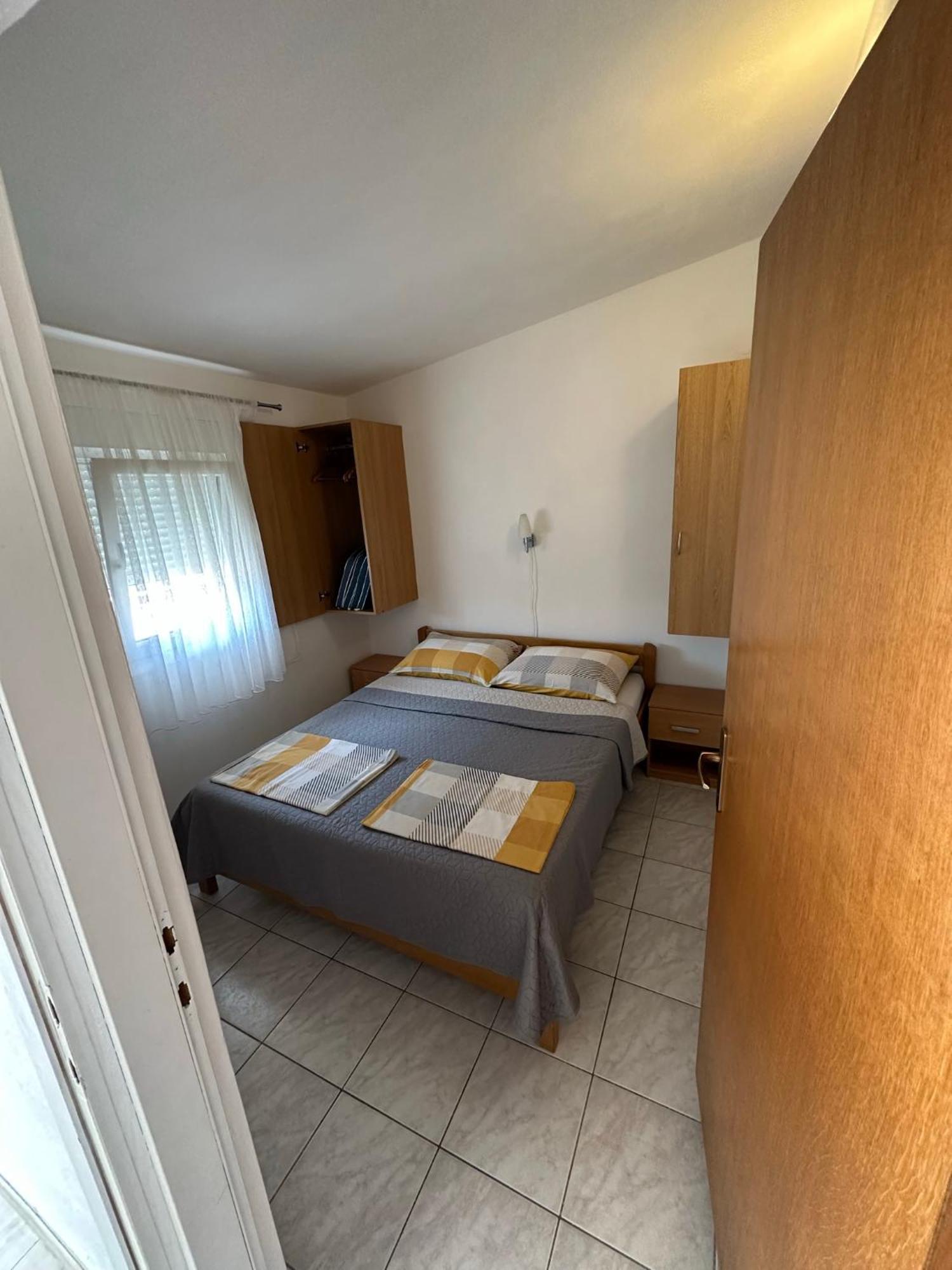 Apartmani Matovina Vir Buitenkant foto