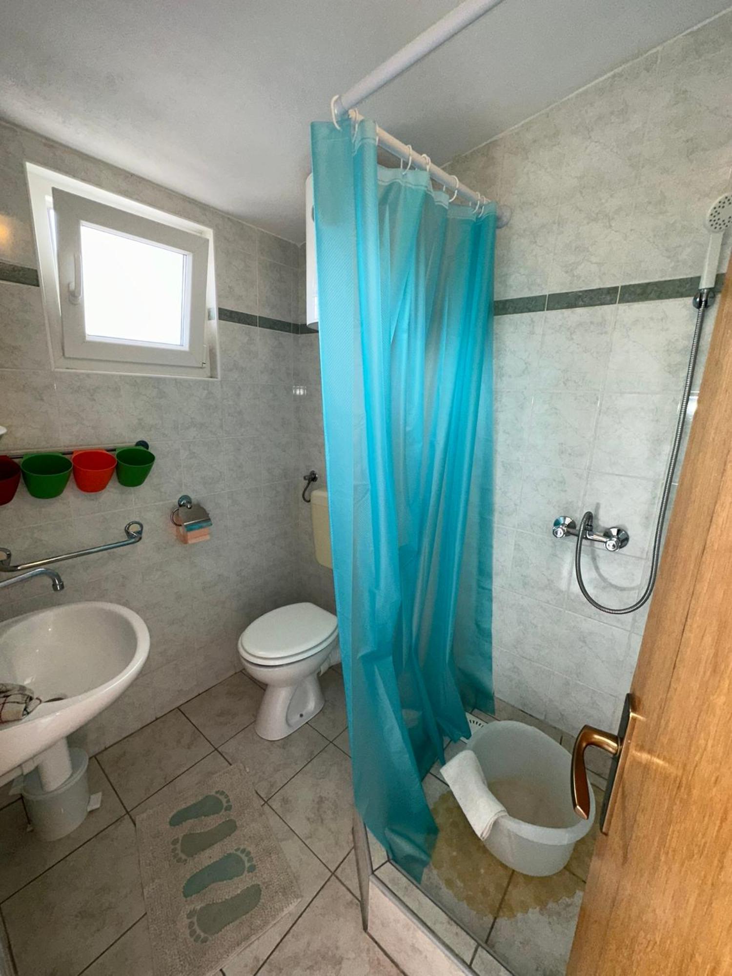 Apartmani Matovina Vir Buitenkant foto