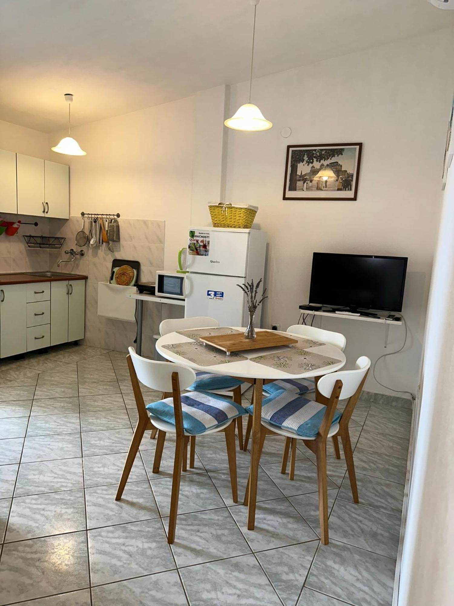 Apartmani Matovina Vir Buitenkant foto